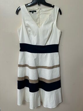 Jones Studio White Sleeveless Stripe Midi Dress with Navy and Tan Bands